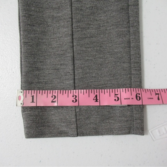 CAbi Newport Gray Slim Leg Pant Size 6 Style 814 - Picture 14 of 17